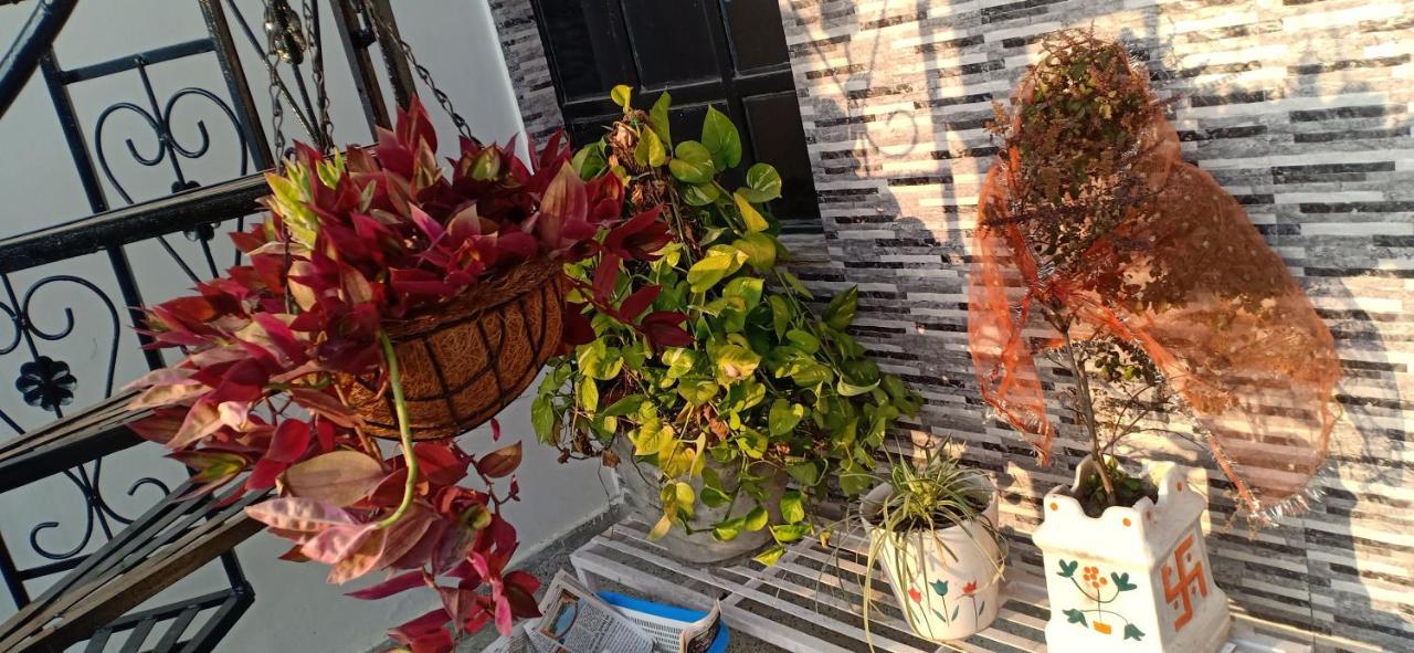 Sugandhim Kutir Apartment Дехрадун Екстериор снимка