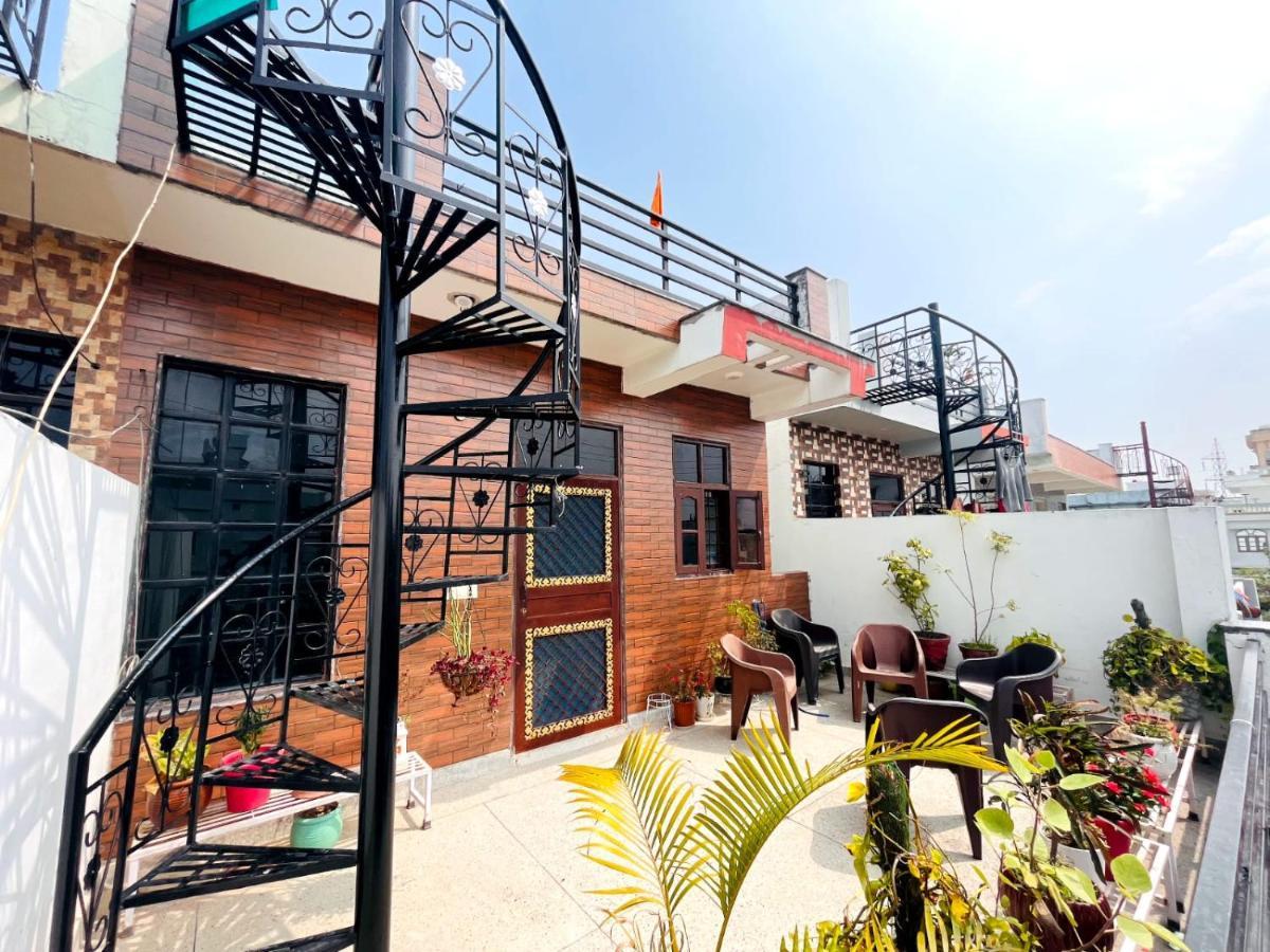 Sugandhim Kutir Apartment Дехрадун Екстериор снимка