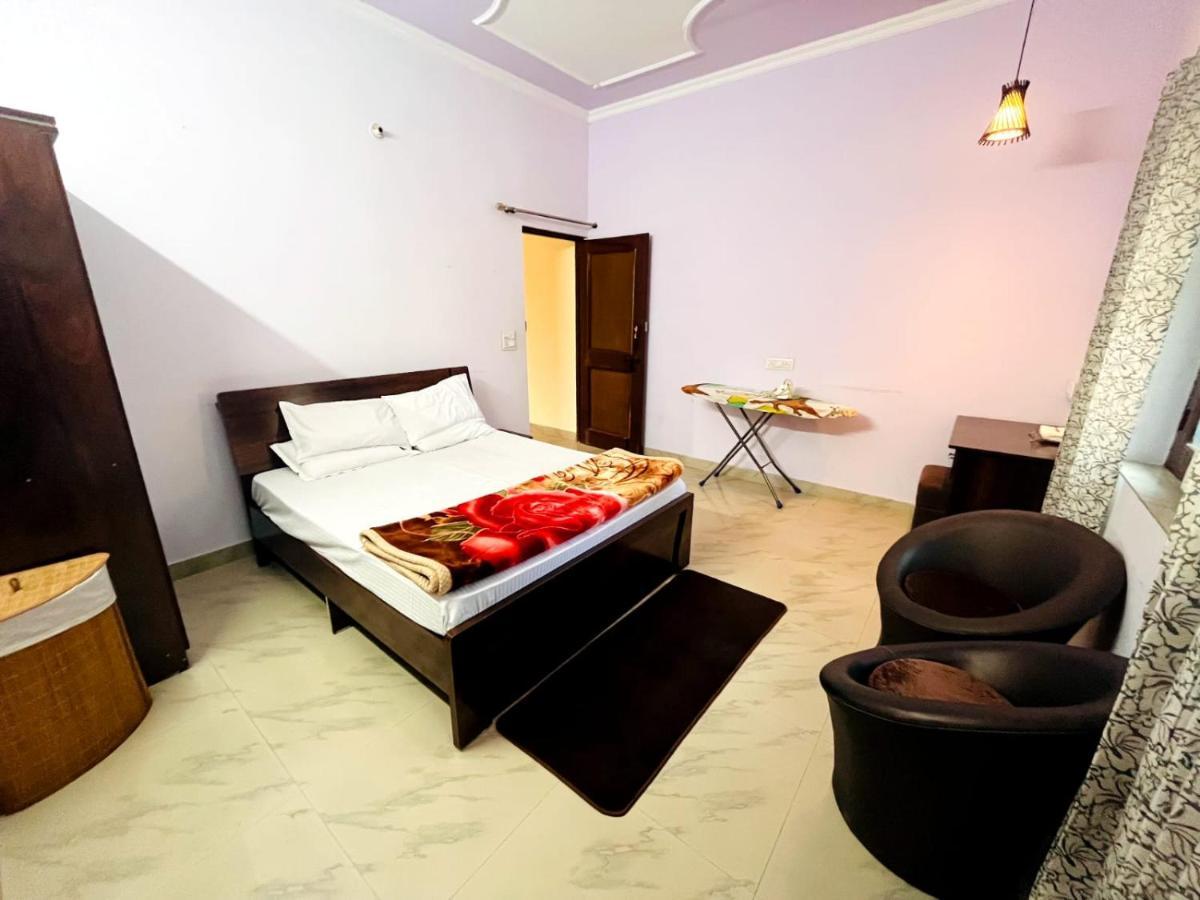 Sugandhim Kutir Apartment Дехрадун Екстериор снимка